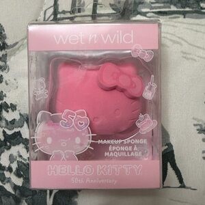 Wet n Wild x Hello Kitty 50th Anniversary Makeup Sponge